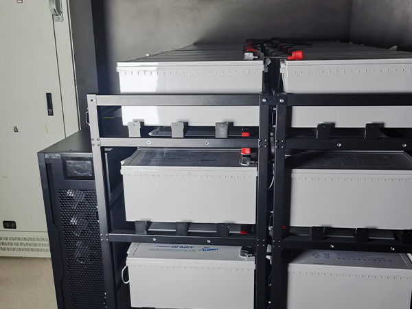 力锐斯UPS和蓄电池 - 黄冈市罗田县应急管理局项目